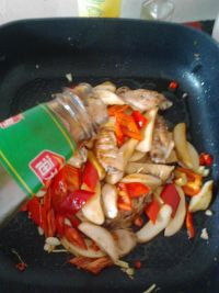 蚝油鸡翅杏鲍菇的做法