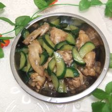 鸡翅炒青瓜的做法 鸡翅炒青瓜的做法