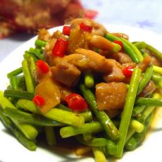 蒜苔炒鸡肉的做法 蒜苔炒鸡肉的做法