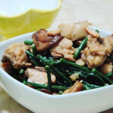 蚝油豆角焖鸡肉的做法 蚝油豆角焖鸡肉的做法