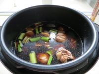 家常炖鸡腿的做法
