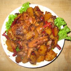红烧鸡腿土豆的做法 红烧鸡腿土豆的做法