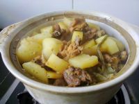 鸡肉炖土豆的做法