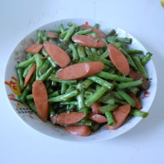 豆角炒香肠的做法