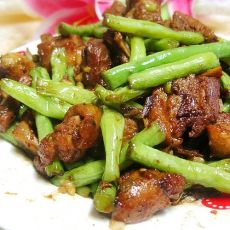 豆角烧鸭的做法 豆角烧鸭的做法