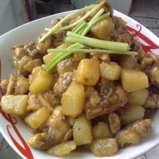 土豆焖鸡腿的做法 土豆焖鸡腿的做法