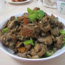 菇香酸辣鸡的做法 菇香酸辣鸡的做法