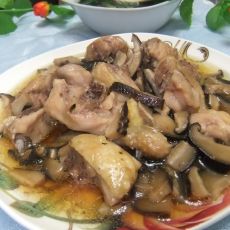 香菇蒸鸡腿的做法