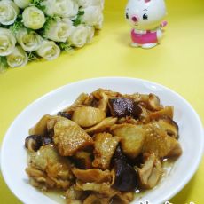 双菇炒鸡翅的做法 双菇炒鸡翅的做法