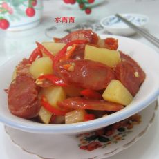 土豆片炒水晶香肠的做法 土豆片炒水晶香肠的做法