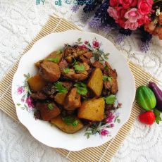 土豆酱鸡块的做法 土豆酱鸡块的做法
