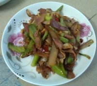 豆腐干炒腊肉的做法