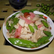 青椒火腿炒杏鲍菇的做法 青椒火腿炒杏鲍菇的做法