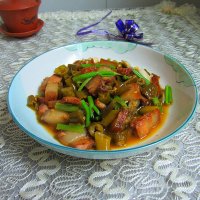 酸辣椒炒腊肉的做法