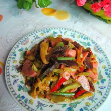 腊肉火腿炒榨菜的做法 腊肉火腿炒榨菜的做法