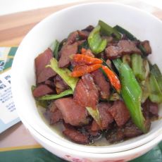 家常炒腊肉的做法 家常炒腊肉的做法