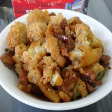 花菜烧肉的做法 花菜烧肉的做法