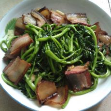 西洋菜炒腊肉的做法