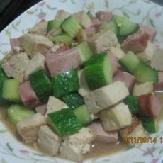 火腿黄瓜豆腐会的做法