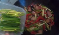 鲜荞头炒腊肉的做法