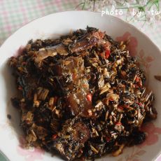 蒲蕹菜炒腊肉的做法 蒲蕹菜炒腊肉的做法