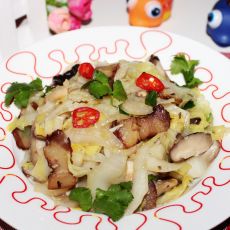 腊肉炒大白菜的做法 腊肉炒大白菜的做法
