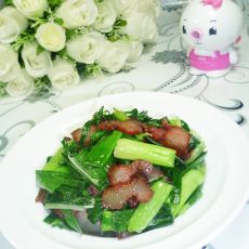 大蒜炒腊肉的做法