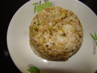 豆芽火腿炒饭的做法