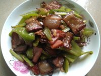 青椒小炒腊肉的做法
