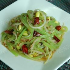 腊肉炒青笋丝的做法 腊肉炒青笋丝的做法