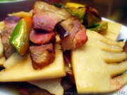 腊肉炒竹笋的做法