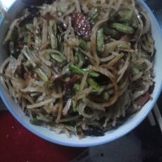 豆角炒饼的做法 豆角炒饼的做法