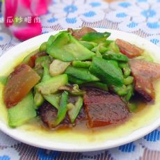 丝瓜炒腊肉的做法 丝瓜炒腊肉的做法