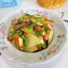 腊肉豆腐炒土豆的做法 腊肉豆腐炒土豆的做法