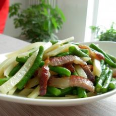 腊味双豆的做法 腊味双豆的做法