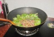 腊肉炒苦瓜的做法