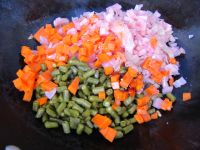 腊肉炒泡菜的做法