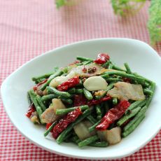 豇豆煸肉片的做法 豇豆煸肉片的做法