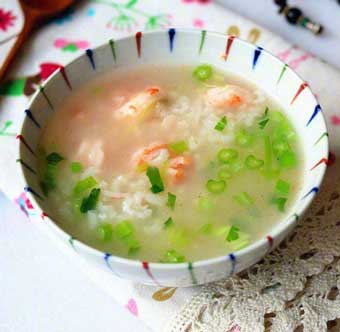芹菜虾仁粥的做法