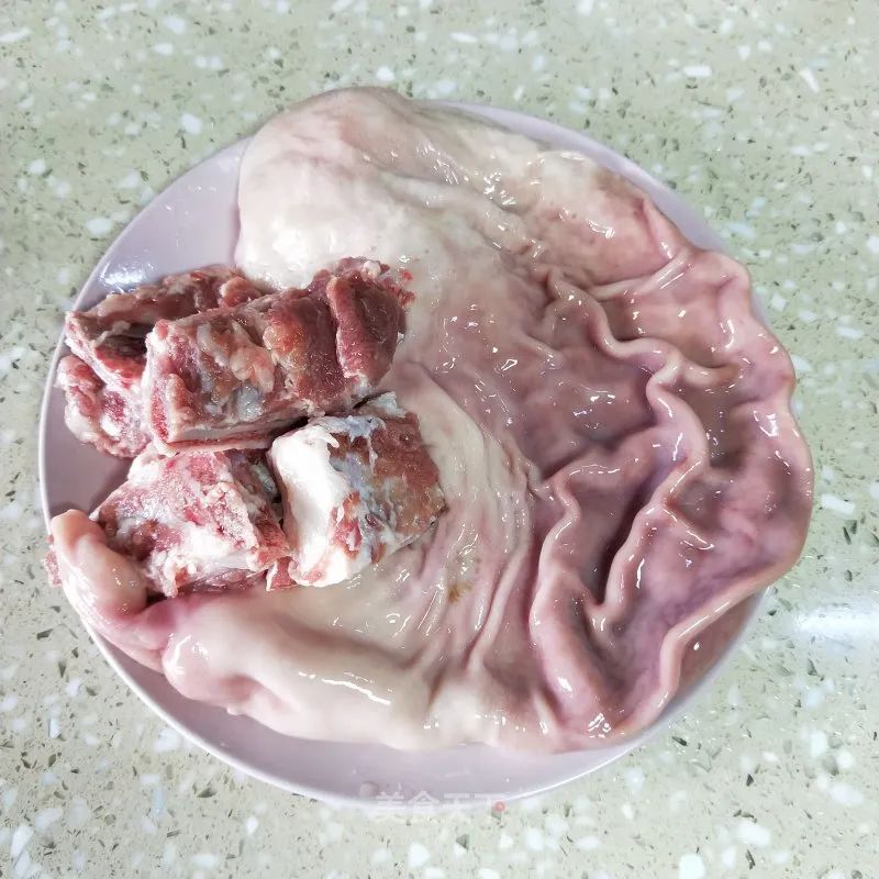 猪肚莲子养胃汤的做法