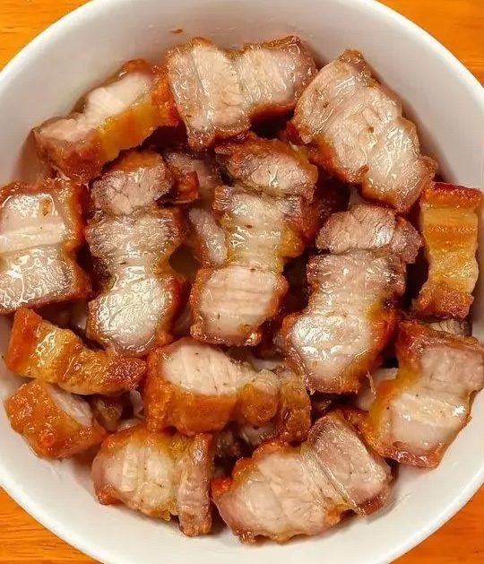 脆皮五花肉的做法