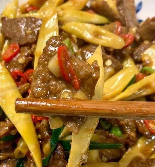 牛肉炒竹笋的做法