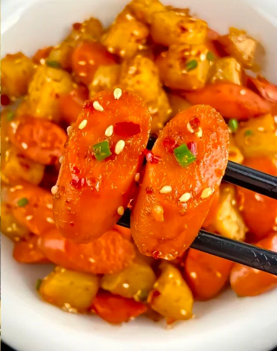 孜然火腿士豆丁的做法