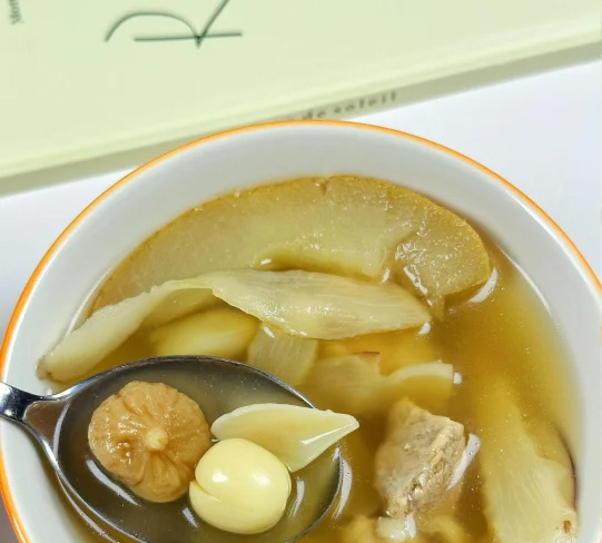 沙参玉竹瘦肉汤的制作方法