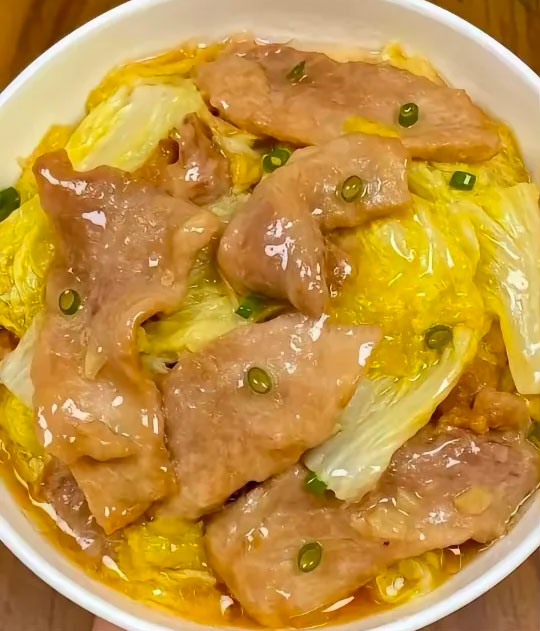 娃娃菜炒瘦肉的做法