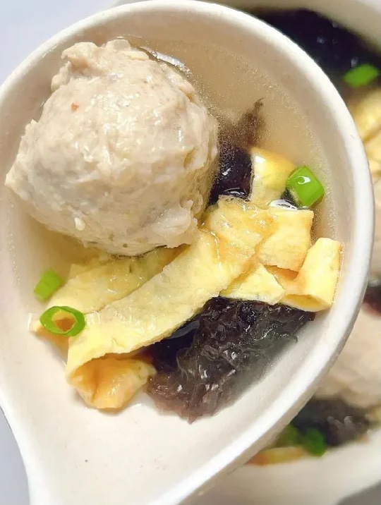紫菜鸡肉丸子汤的做法