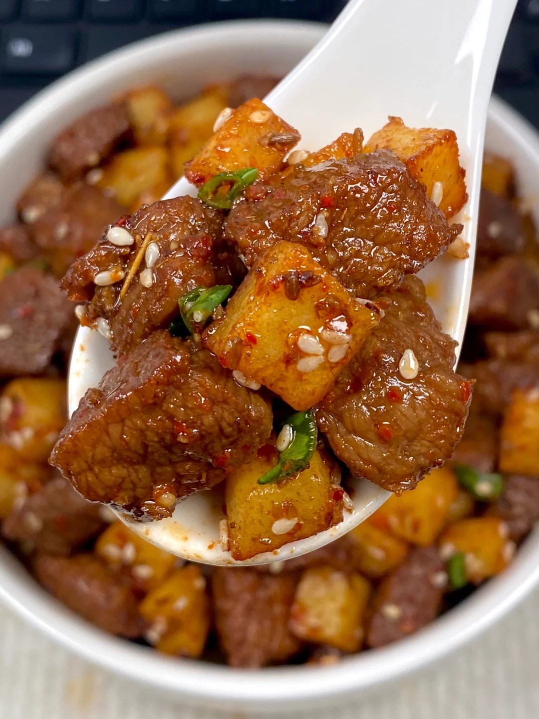 土豆炒牛肉的做法