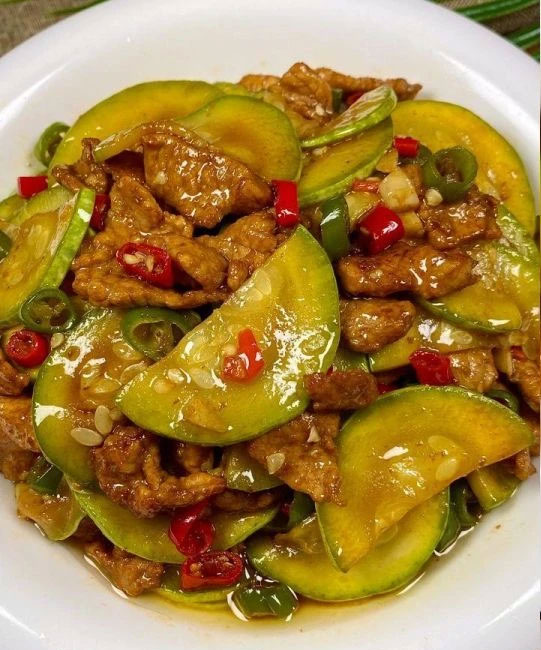 西葫芦炒肉片的做法