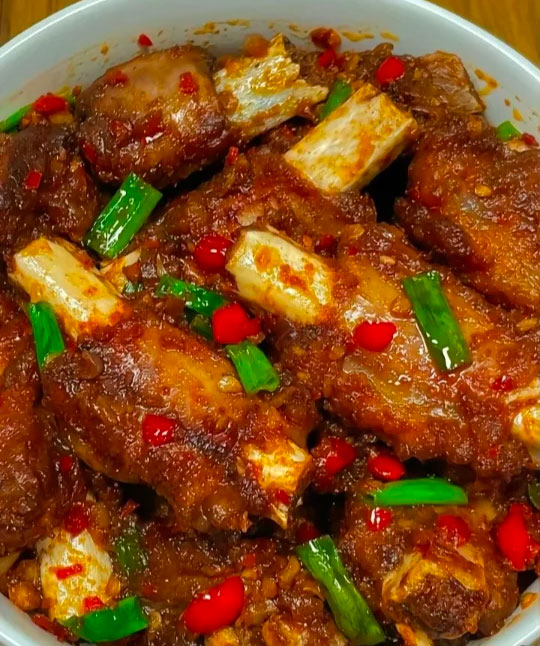 蒜香孜然排骨的做法