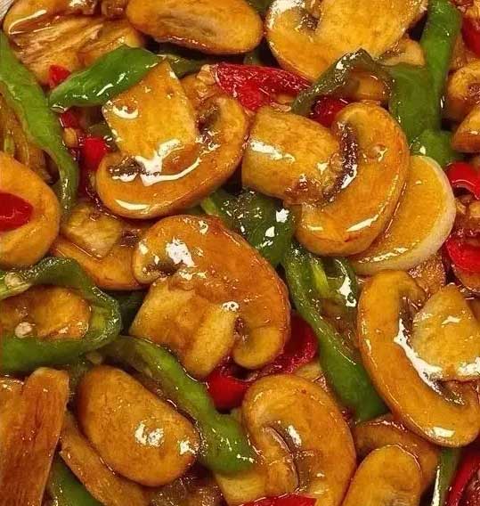 口蘑青椒肉的做法